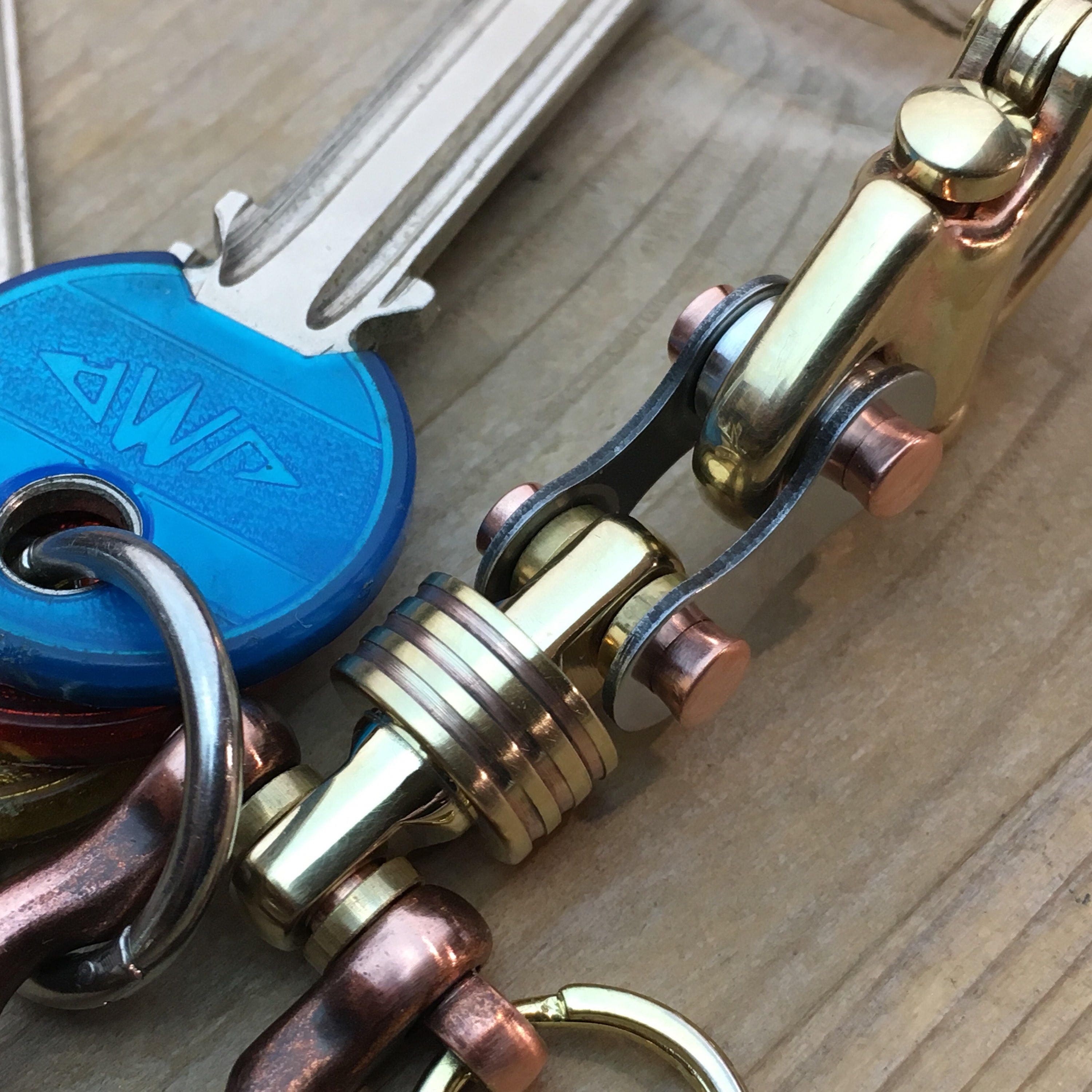 Special / Sweden Bronze Sailor Swivel Key Ring