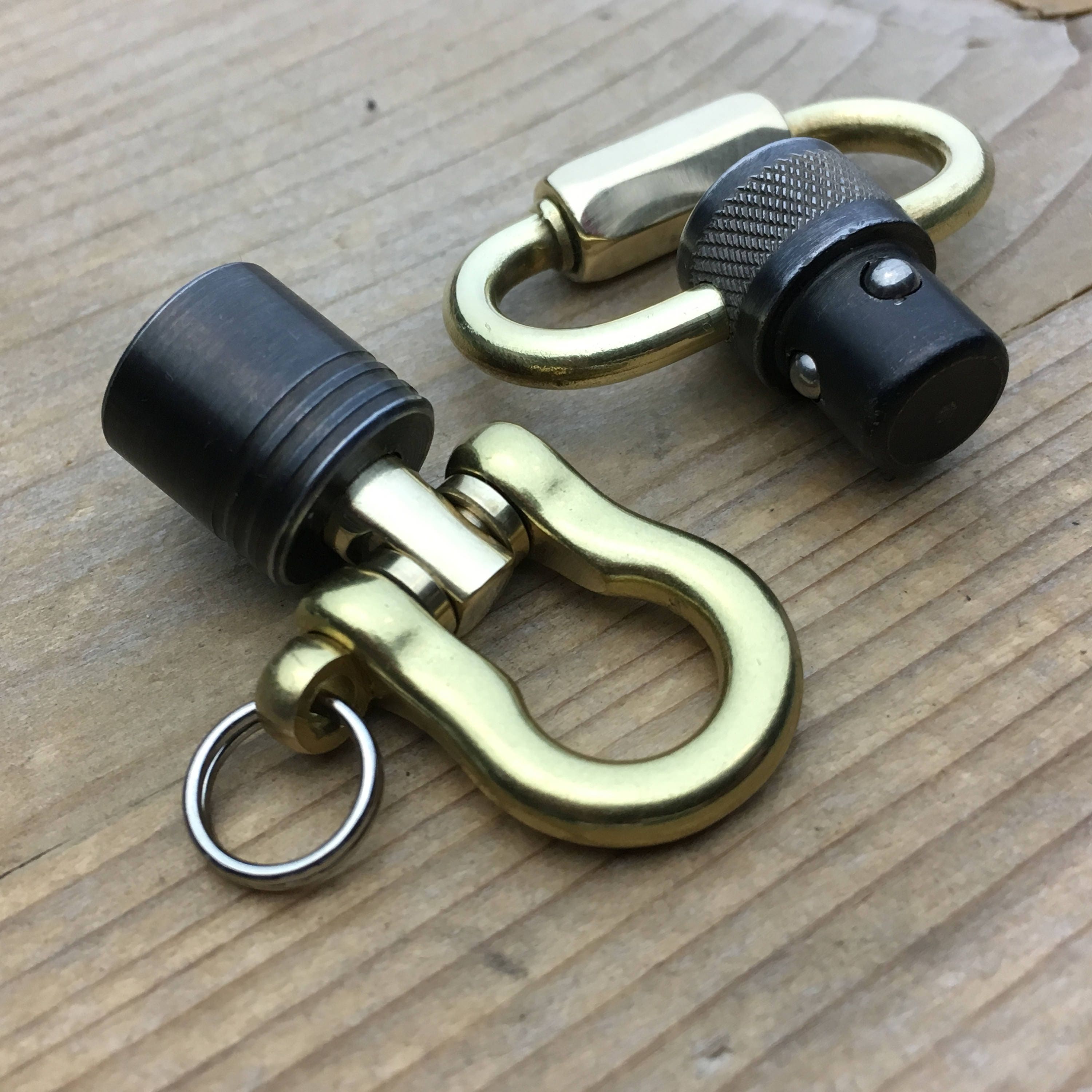 Recycled / Quick detachable Swivel Connector Keychain