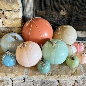 Green Pumpkin Balloon Kit DIY | Little Pumpkin Baby Shower Decor | Little Pumpkin First Birthday Party | Blush Pumpkin Balloons |