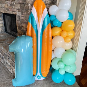 Zestaw do samodzielnego wykonania girlandy balonowej Surfs Up | Niebieski 1 i deska surfingowa sprzedawane oddzielnie | Baby on Board Baby Shower | Urodziny Surfs Up