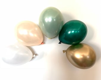 Mini Green and White Balloons | Light Green Wedding Decor | Green and Gold Balloons | Chrome Gold Balloons | Sage Green Bridal Shower Decor