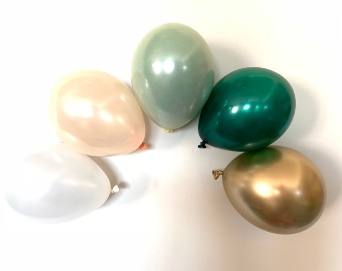 Mini Green and White Balloons | Light Green Wedding Decor | Green and Gold Balloons | Chrome Gold Balloons | Sage Green Bridal Shower Decor