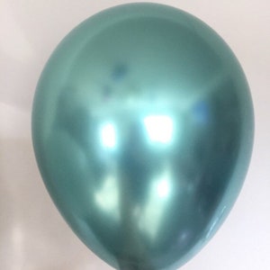 Chrome Green Balloons | Chrome Balloons | Tropical Balloons | Bright Green Birthday | Green Bridal Shower Decor