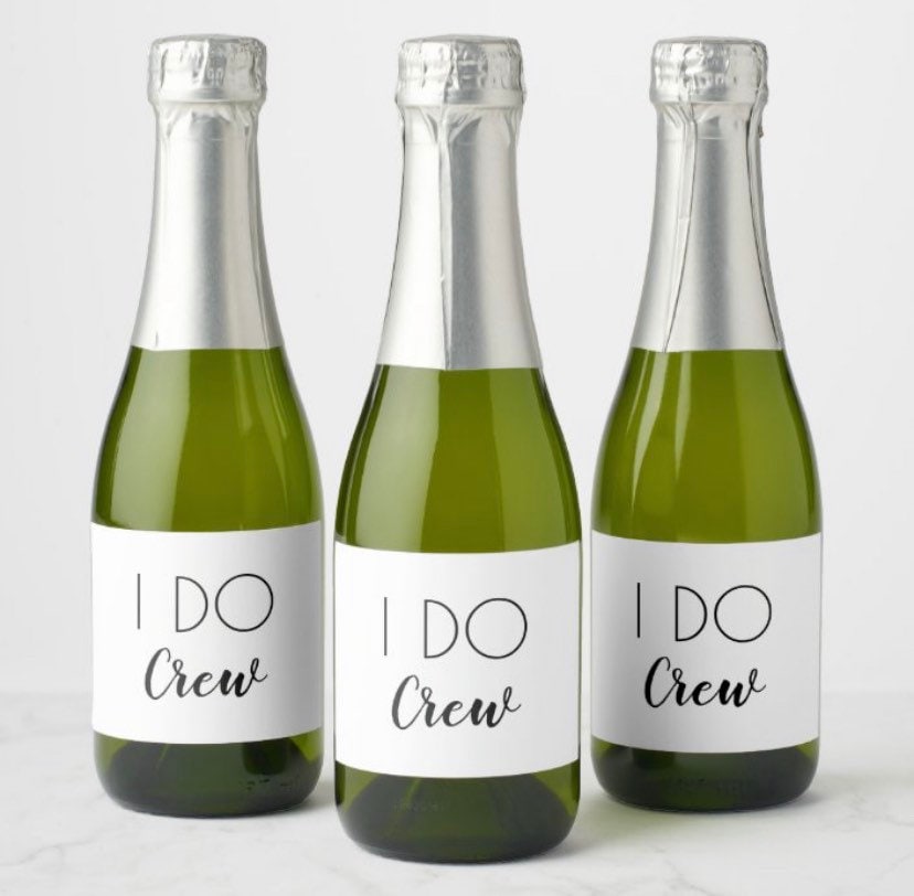 Where to Buy Mini Champagne Bottles for Wedding Favors  Mini champagne  bottles, Mini champagne, Mini champagne labels