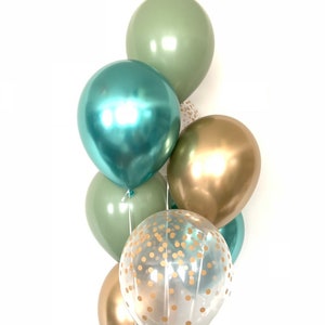 Chrome Green Balloons | Light Green Wedding Decor | Green and Gold Balloons | Eucalyptus Balloons | Dark Sage Green Bridal Shower Decor