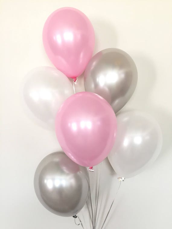 Bouquet di palloncini rosa e grigi / Bouquet di palloncini rosa e bianchi / Palloncini  rosa e grigi / Decorazione baby shower rosa e grigia / Palloncini rosa -   Italia