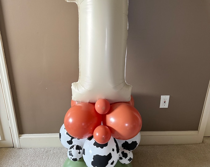 Green Cow Print Balloon Tower Kit | First Rodeo Barnyard Balloon Tower | Green and Burnt Orange Balloon Display | Barnyard Birthday Balloons