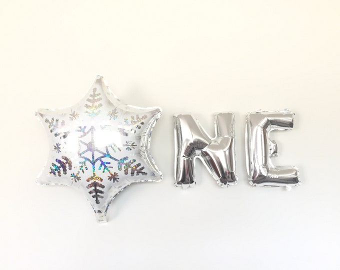 Winter ONEderland Birthday Balloons | Wonderland First Birthday | Baby It's Cold Outside | Winter Baby Shower | Snowflake Balloons