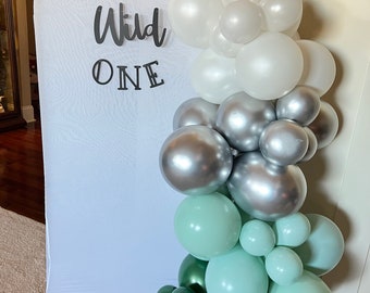 Woodland Balloon Garland | Forest Green and White Balloons | Winter Woodland Baby Shower | Woodland Bridal Shower | Enchanted Forest Wedding