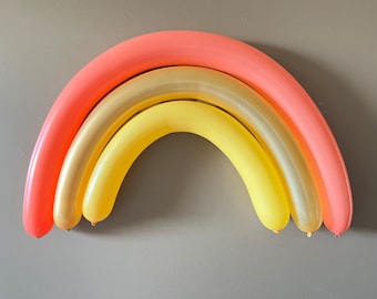Boho Rainbow Balloons | DIY Boho Rainbow | Rainbow Birthday Party | Boho First Birthday | Rainbow Photo Prop