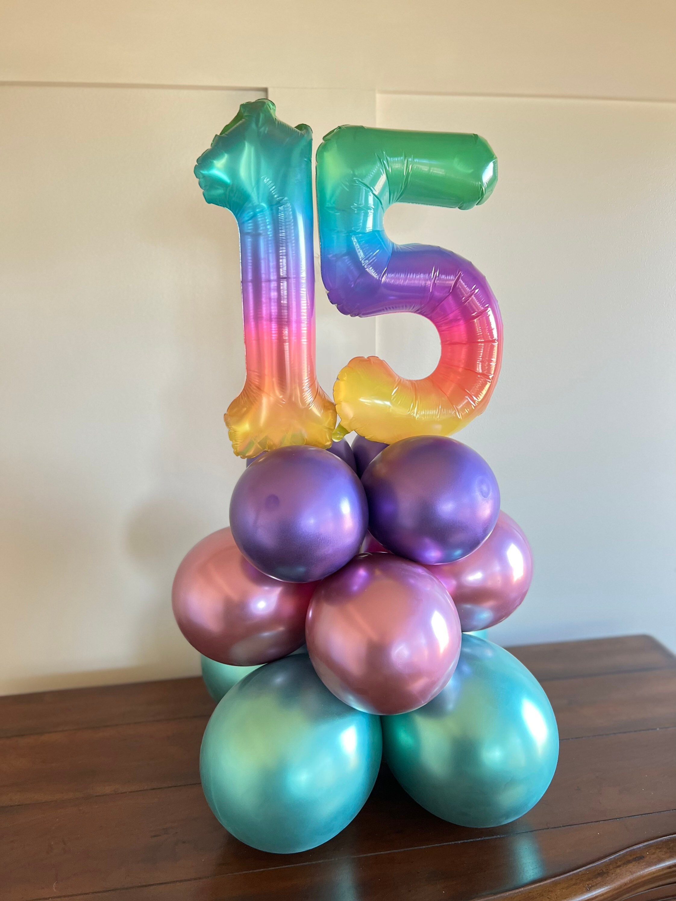 Santonila Red 15th Birthday Decorations Happy Birthday Banner Sash Cheers To 15 Years Cake Topper Number 15 Confetti Latex Balloons Black Tinsel Foil Fringe Curtains For Girls Women 15 Years Old