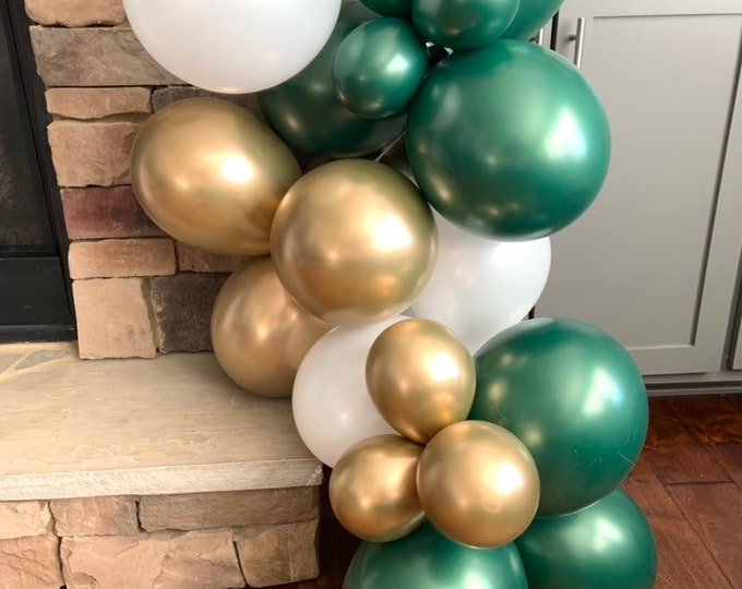 Woodland Balloon Garland | Forest Green and Gold Balloons | Winter Woodland Baby Shower | Woodland Bridal Shower | Enchanted Forest Wedding