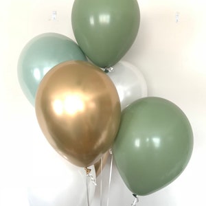 Green and White Balloons | Light Green Wedding Decor | Green and Gold Balloons | Chrome Gold Balloons | Sage Green Bridal Shower Decor