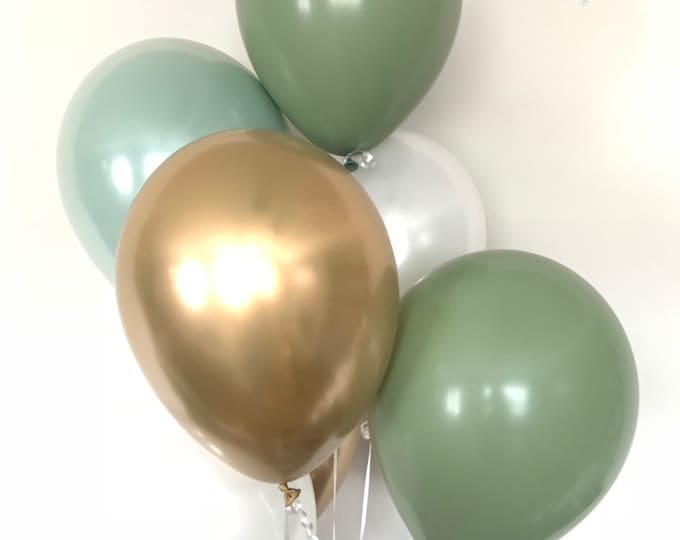 Green and White Balloons | Light Green Wedding Decor | Green and Gold Balloons | Chrome Gold Balloons | Sage Green Bridal Shower Decor