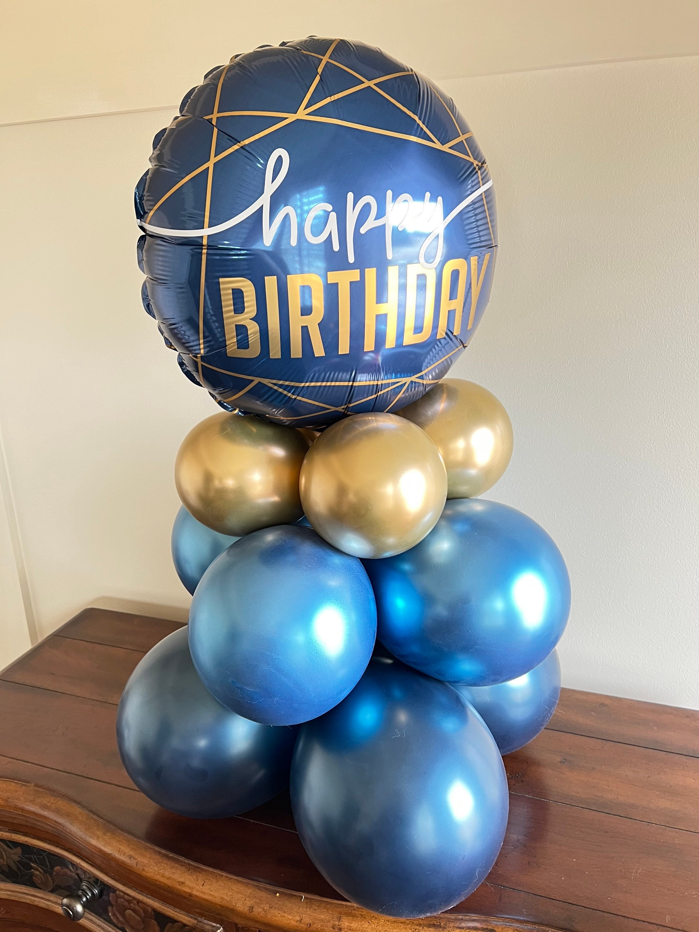 AOWEE Man Birthday Balloons, Blue Gold Party Decorations with Happy  Birthday Banner, Cake Decorations, Navy Blue Silver Latex Balloons for Men,  Husband, Birthday Party Decorations 