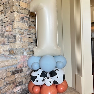 Cow Print Balloon Tower Kit | First Rodeo Barnyard Balloon Tower | Fog and Burnt Orange Balloon Display | Barnyard Birthday Balloons