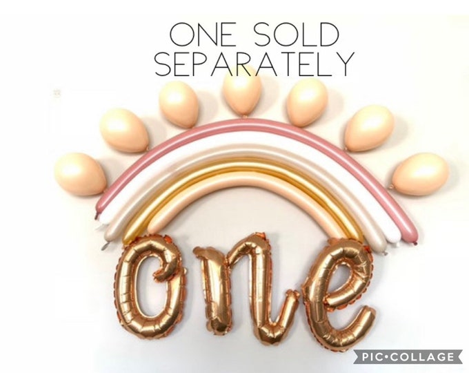 Boho Rainbow Balloons | DIY Boho Rainbow | Rainbow Birthday Party | Boho First Birthday | Rainbow Photo Prop