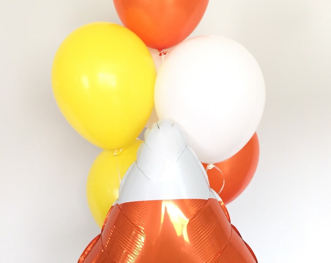 Halloween Balloons | Halloween Party Decor | Candy Balloons | Trick or Treat | Orange and Black Balloons | Boo Balloons