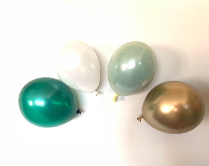 Green and White Balloons | Light Green Wedding Decor | Green and Gold Balloons | Chrome Gold Balloons | Sage Green Bridal Shower Decor