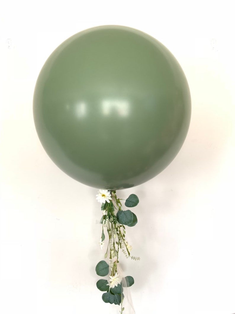 Jumbo Sage Green Balloons 24 Light Green Balloon Etsy jumbo-sage-green-balloons-24-light-green-balloon-etsy
