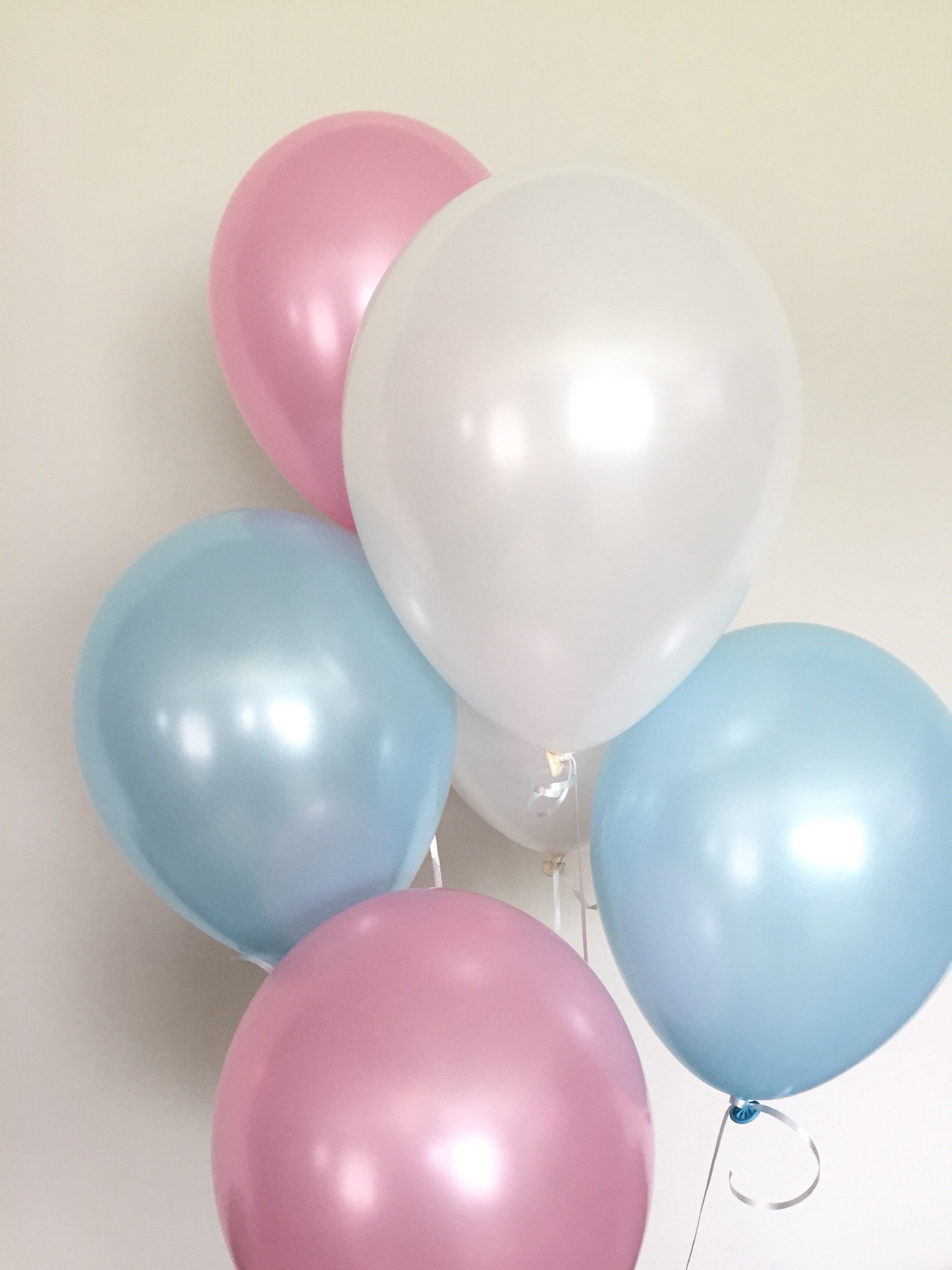 Pink and Blue Balloons, Gender Reveal Balloons, Gender Reveal Baby Shower  Balloons, Baby Shower Decor