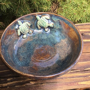 4 inch wide turtle bowl w color