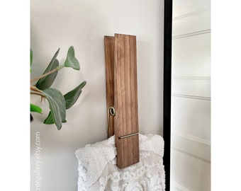 Jumbo Clothespin Bathroom Towel Holder, portasciugamani, molletta da 9", arredamento della casa colonica, arredamento del bagno, arredamento della lavanderia, arredamento della parete del bagno