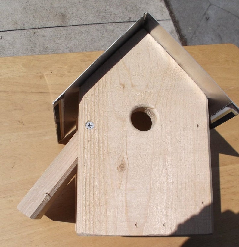 Saugatuck Michigan metal top birdhouse rough sawn wood box easy clean out wrens finches chickadees