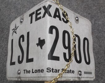 TEXAS the lone star state diamond shape wren birdhouse metal hanging chain cedar license plate LSL 2900