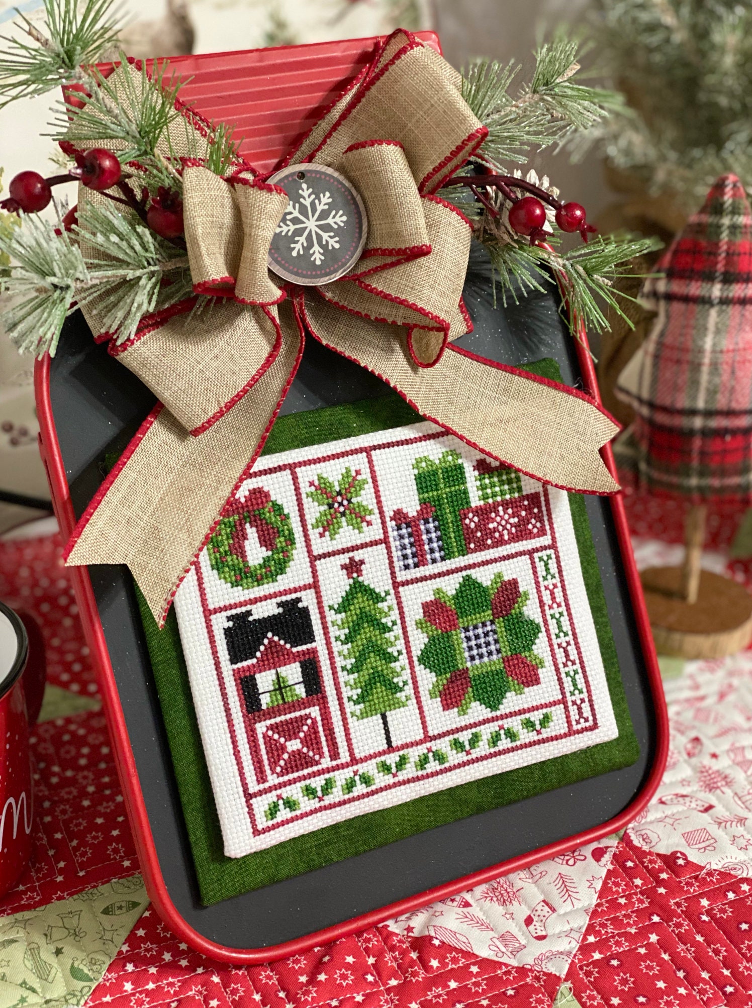 Deck The Halls Cross Stitch By Lindsey Weight Of Primrose Etsy 日本 Deck The Halls Cross Stitch By Lindsey Weight Of Primrose Etsy 日本