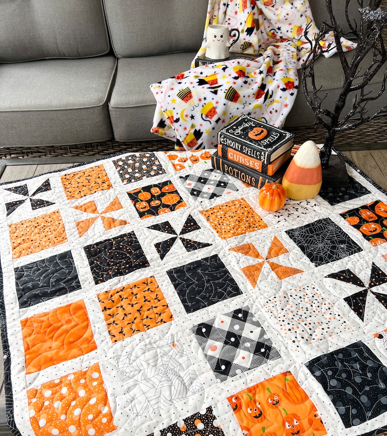 Pinwheel Party Table Topper Pattern - PDF Pattern - Etsy