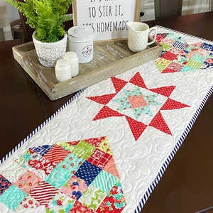 Heartwarming Table Runner - PDF Pattern