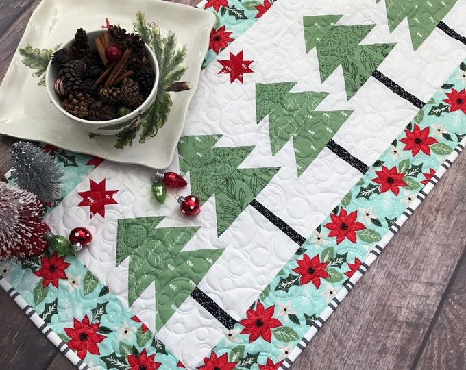 Christmas Tree Table Runner Pattern (downloadable) - Christmas Table ...