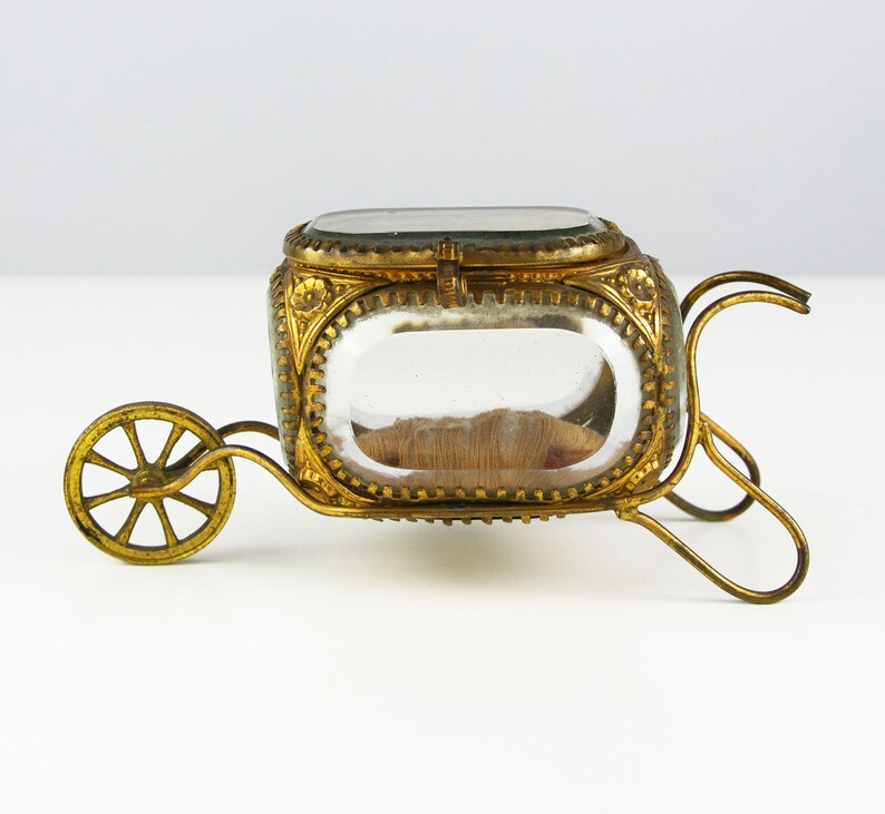 carriage ring box