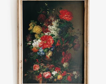 Puede incluir: Una pintura al óleo enmarcada que representa una naturaleza muerta con un jarrón que rebosa de una variedad de flores coloridas, incluyendo flores rojas, rosas, blancas y amarillas. Las flores están dispuestas en un estilo exuberante y romántico, con algunos pétalos cayendo sobre la mesa de abajo.