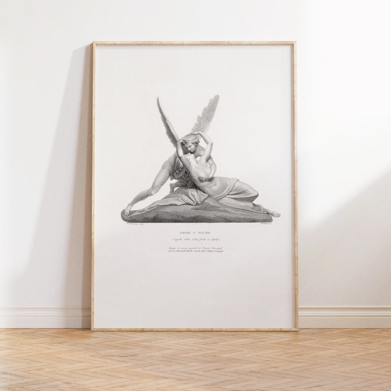 K&ouml;nnte beinhalten: Eine Schwarzwei&szlig;-Gravur einer Skulptur, die eine gefl&uuml;gelte Figur zeigt, die eine andere Figur umarmt. Die Gravur tr&auml;gt den Titel "AMOUR ET PSYCHE" und enth&auml;lt Text in Franz&ouml;sisch.