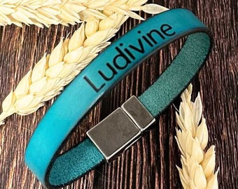 Turquoise leather bracelet with black first name and gun metal clasp