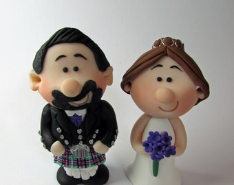 MINI Scottish  Bride and Groom Wedding Cake Topper,  Kilt wedding cake topper, Personalised tartan - customise hair, flower and tie colours