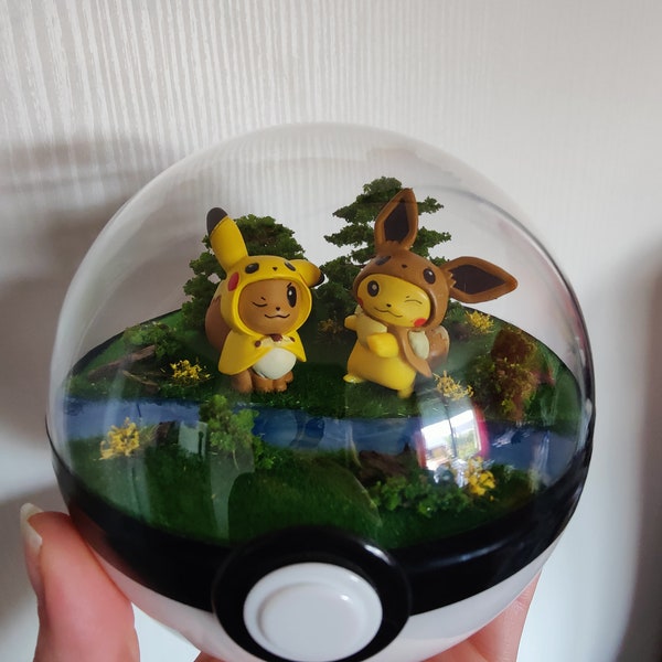 terrarium pokemon duo Evoli Pikachu fait main diorama diamètre 12 cm