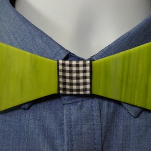 Genuine Glass Bow Tie: Unique Groomsman Wedding Outfit