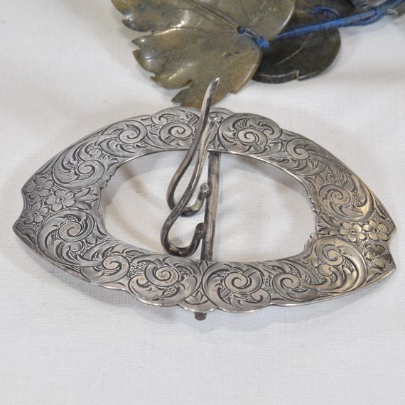 Gr 180 Solid Sterling Silver Antique Engraved Vic… - image 2