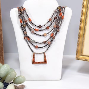 Gr 102 Jay King DTR Desert Rose Trading Company Choker Necklace Coral and Spiny Oyster