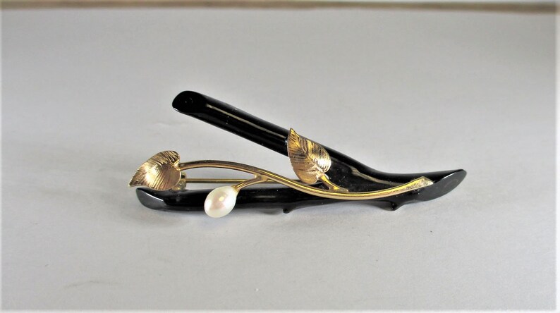 Gr 59 Solid 14 kt Gold Vintage Floral Pearl and Black Coral Brooch 4.21 Grams