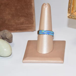 Gr 174 Navajo Sterling Silver and Opal Inlaid Stackable Ring