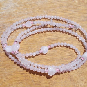 Glasses chain, glasses holder,rose quartz glasses cord,spectacle cord,healing crystals,rocks,stones,gems,minerals,pagan,wicca,wiccan