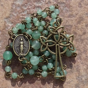 Irish rosary beads,celtic rosary beads,celtic cross,trinity cross,gemstone rosary,green aventurine rosary,catholic gift,virgin mary,maria