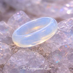 Anello in opalite - Anello in pietra - Regalo boho - Buona fortuna, sollievo dallo stress, calma