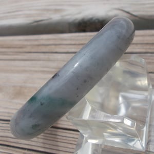 Jade bracelet,nephrite jade bangle,solid gemstone bracelet,green jade bangle,crystals,rocks,stones,gems,minerals,boho bangle,boho bracelet,
