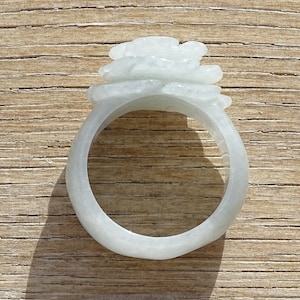 Certified jade ring,jadeite jade ring,solid jade ring,jade band,crystal ring,stone ring,green jade ring,rocks,stones,minerals,gemstone ring
