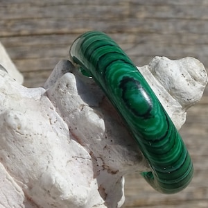 Malachite band ring,finger ring,crystal ring,stone ring,gemstone ring,rocks,stones,gems,minerals